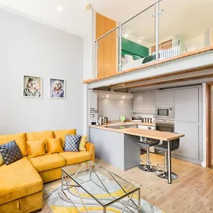 Apartment The Exquisite Duplex Of, Nottingham